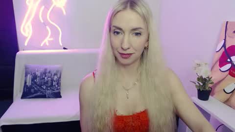 cute_smile_shy online show from February 13, 10:00 pm