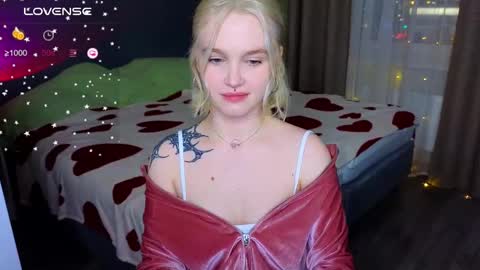 Sue online show from February 28, 4:53 pm