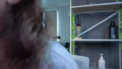Aria online show from July 2, 10:54 am