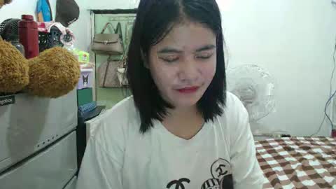 cutecindy2000 online show from January 19, 1:13 am