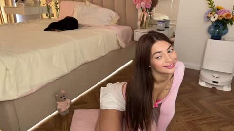 Elsa online show from October 1, 8:41 am