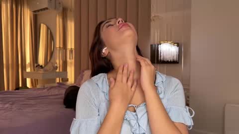 Elsa online show from September 23, 7:39 am