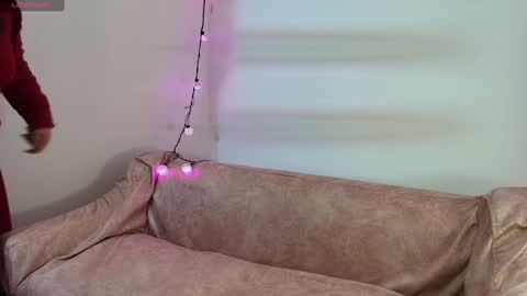 tell me jess   online show from February 8, 5:40 am