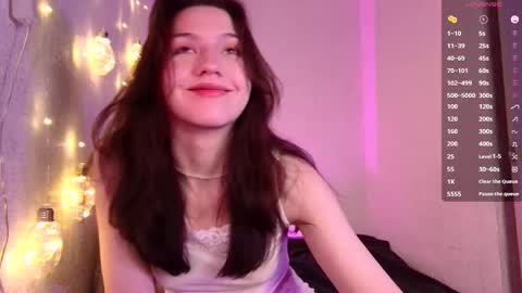 kendall online show from November 21, 3:19 am