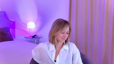 cutemirage online show from November 5, 2:33 pm