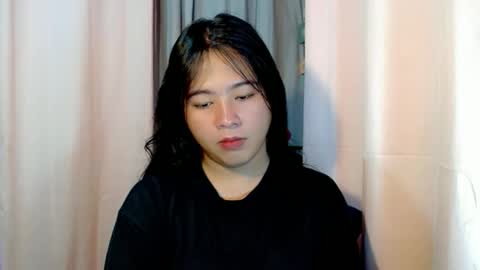 cute online show from February 22, 1:06 am