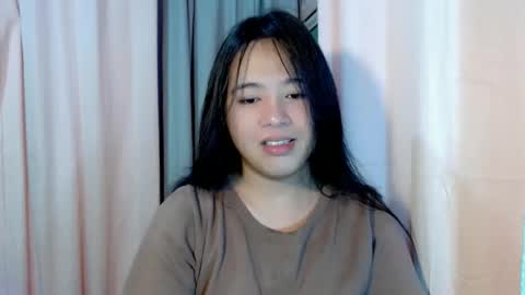 cute online show from January 16, 7:54 pm