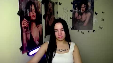 Emma online show from September 28, 6:57 pm