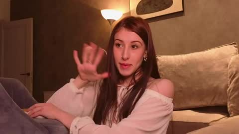 cutieleyla online show from May 16, 12:02 am