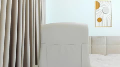 Eva online show from September 18, 7:01 pm