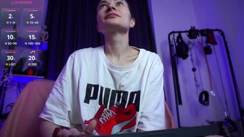 Lily Goddess online show from December 14, 3:17 am