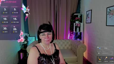 Demi online show from November 21, 6:26 am