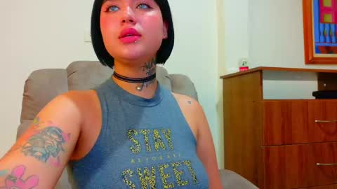 Valen online show from October 22, 2:16 am