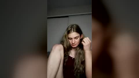 daddys_slutt36 online show from August 4, 6:41 am