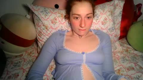 Saoirse online show from December 31, 10:34 pm