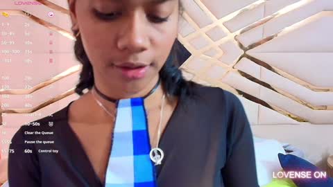 Anny  online show from January 23, 7:40 pm