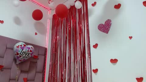 DAFNNE online show from February 14, 12:14 pm