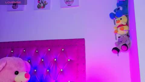    online show from January 14, 9:13 am