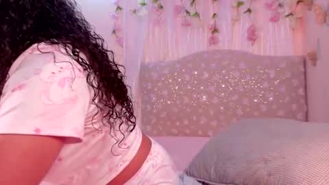 Dahli online show from February 17, 6:02 am