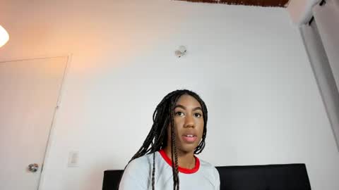 Daila Smith  online show from July 12, 11:11 am