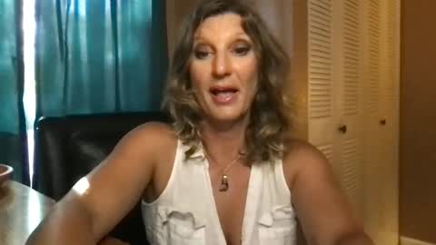 Daisy137 online show from March 11, 9:48 pm