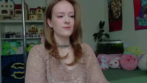 Daisy online show from May 4, 8:12 pm