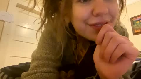 DaisyB3 online show from February 17, 8:41 am