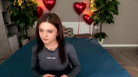 Daizy online show from February 16, 8:55 pm