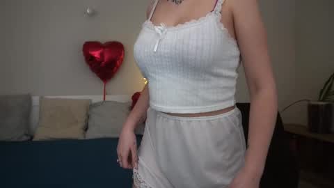 Daizy online show from March 2, 3:13 am