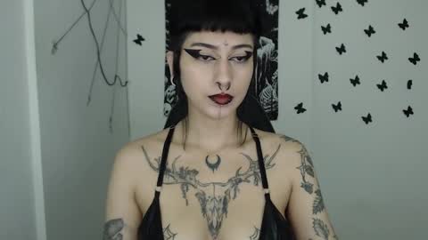 dakota online show from February 23, 3:07 am