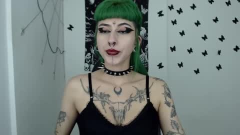 dakota online show from December 24, 2:10 am