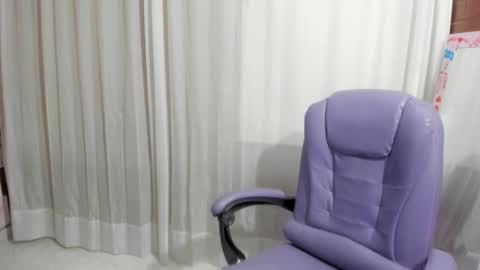 The girl of your dreams o online show from October 15, 11:07 pm