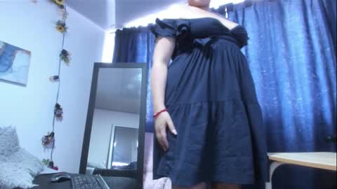 Dakotaagray online show from January 17, 7:10 pm