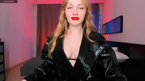 Dakota online show from June 15, 12:05 pm