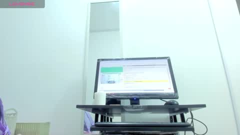  Ren  online show from March 12, 12:10 am