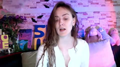 Dalia  online show from November 11, 9:39 am