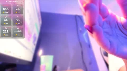 Dalia April online show from March 27, 1:29 am