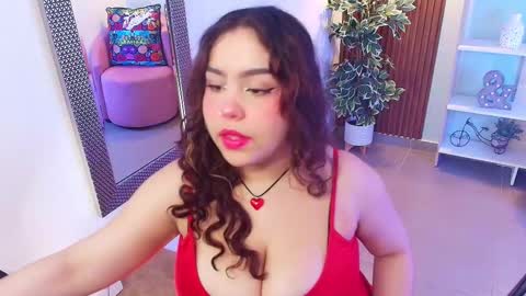 Dalila  online show from October 22, 6:46 pm