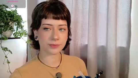 Bluemoon online show from November 16, 6:19 pm