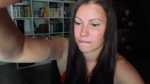 Dana online show from July 15, 4:00 pm