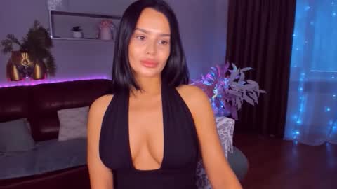 DanaMiers online show from March 6, 5:13 am