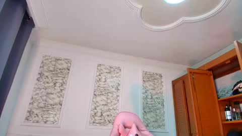 Danella Houston online show from February 17, 11:48 pm