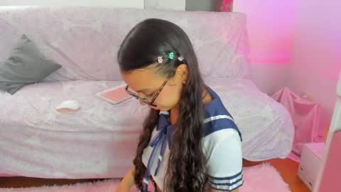 Danesa online show from March 30, 9:25 pm