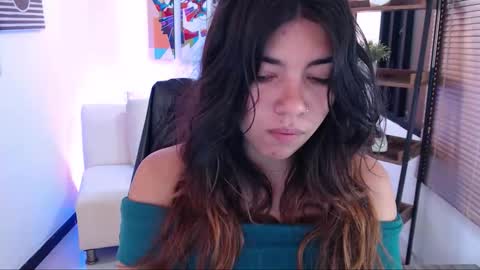 Veronica online show from September 22, 12:03 pm