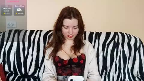 Mia online show from March 24, 7:25 am