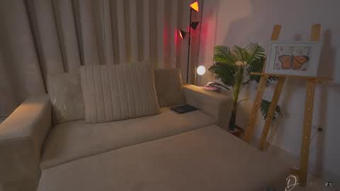      online show from September 10, 10:54 pm