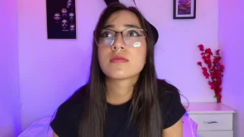 daniela online show from April 16, 2:56 am