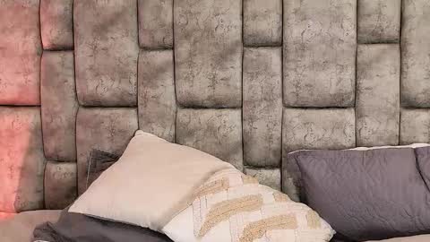 daninianderson online show from January 12, 4:29 am