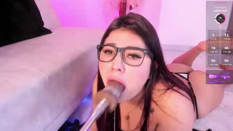 danna_adams1 online show from November 21, 7:27 pm