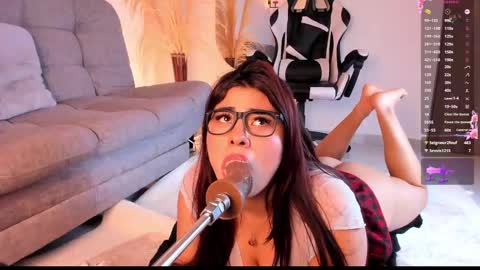 danna_adams1 online show from February 12, 2:35 am